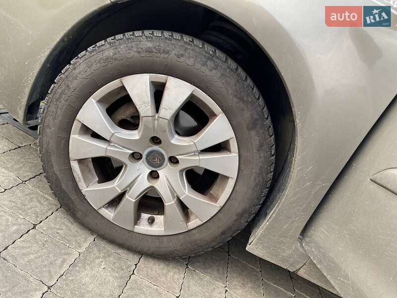 Микровэн Citroen C4 Picasso 2008 в Ужгороде фото 9 Микровэн Citroen C4 Picasso 2008 в Ужгороде