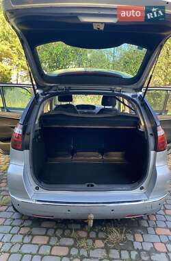 Микровэн Citroen C4 Picasso 2011 в 