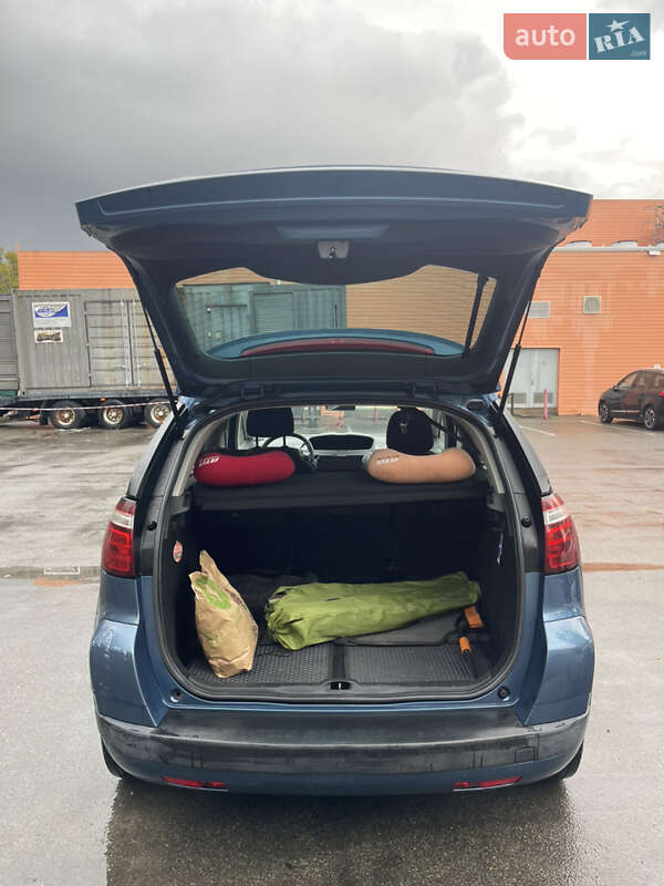 Микровэн Citroen C4 Picasso 2011 в Киеве