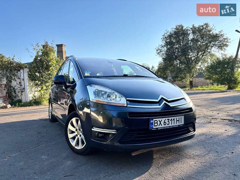Микровэн Citroen C4 Picasso 2010 в 