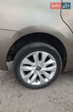 Микровэн Citroen C4 Picasso 2008 в 