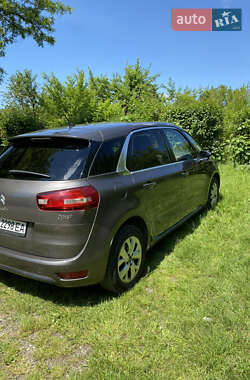 Микровэн Citroen C4 Picasso 2015 в 