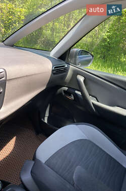 Микровэн Citroen C4 Picasso 2015 в 