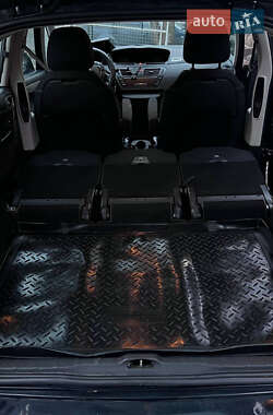 Микровэн Citroen C4 Picasso 2011 в 