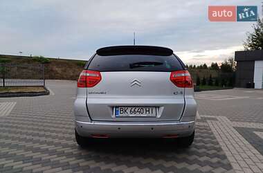 Микровэн Citroen C4 Picasso 2010 в 