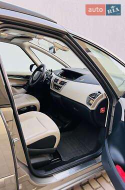 Микровэн Citroen C4 Picasso 2012 в 