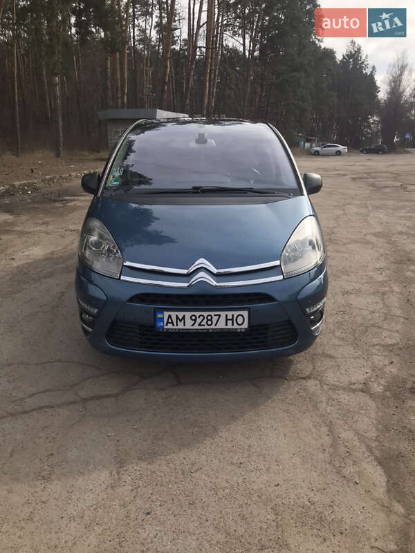 Микровэн Citroen C4 Picasso 2012 в 