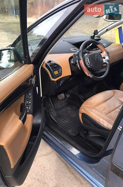 Микровэн Citroen C4 Picasso 2012 в 