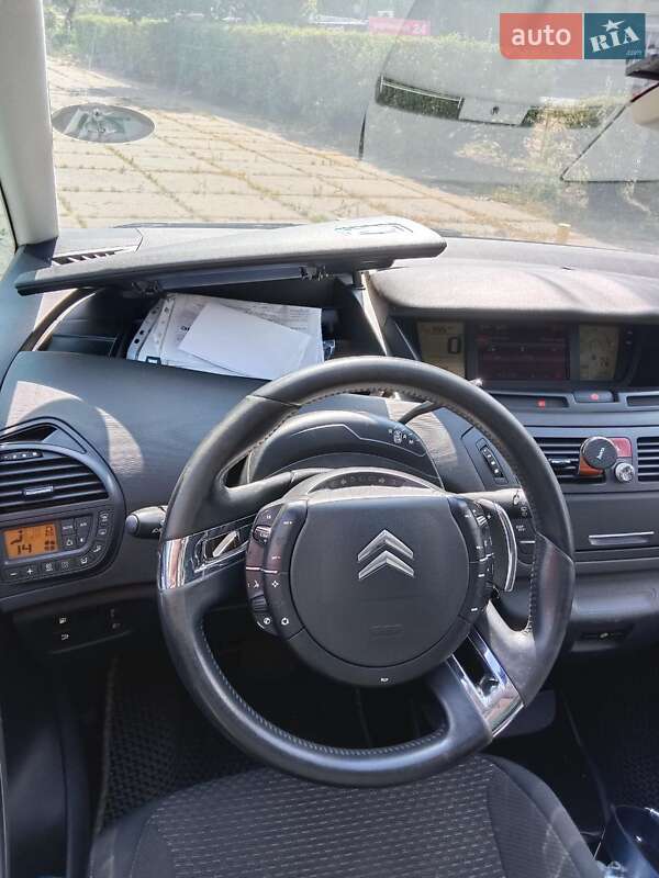 Микровэн Citroen C4 Picasso 2010 в Обухове