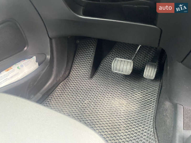 Мікровен Citroen C4 Picasso 2016 в Коростені