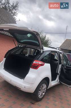 Микровэн Citroen C4 Picasso 2010 в 