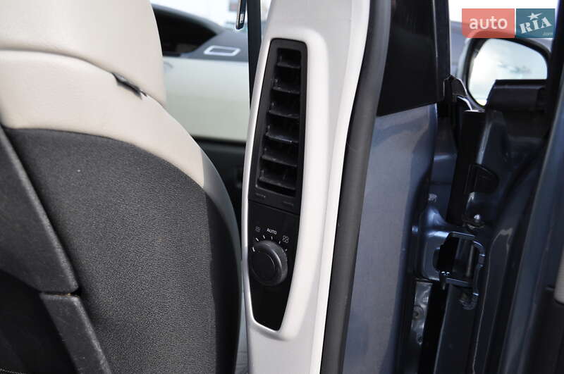 Микровэн Citroen C4 Picasso 2012 в Киеве
