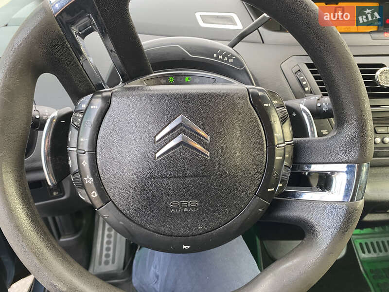 Минивэн Citroen C4 Picasso 2007 в Кривом Роге фото 28 Минивэн Citroen C4 Picasso 2007 в Кривом Роге