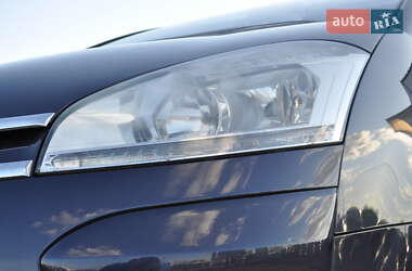 Микровэн Citroen C4 Picasso 2011 в 