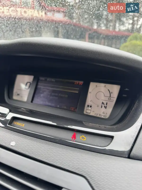 Минивэн Citroen C4 Picasso 2010 в 