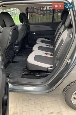 Микровэн Citroen C4 Picasso 2015 в 