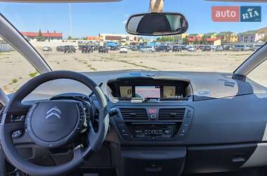 Микровэн Citroen C4 Picasso 2010 в 