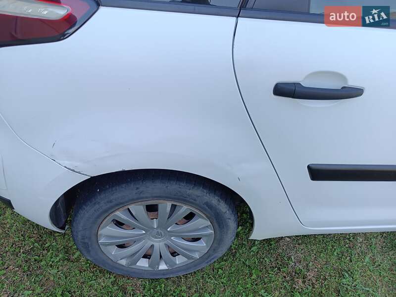 Мікровен Citroen C4 Picasso 2010 в Стрию