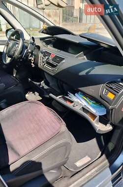 Микровэн Citroen C4 Picasso 2011 в 