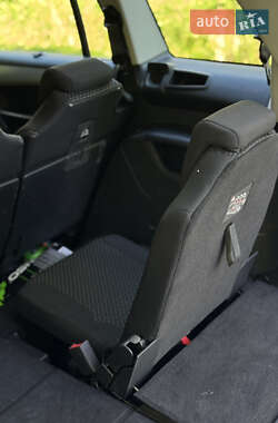 Микровэн Citroen C4 Picasso 2011 в 