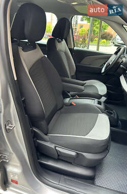 Мікровен Citroen C4 Picasso 2015 в 