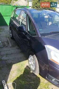 Микровэн Citroen C4 Picasso 2008 в 
