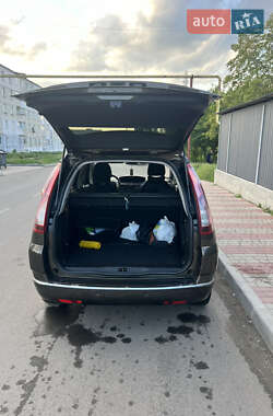 Микровэн Citroen C4 Picasso 2010 в 