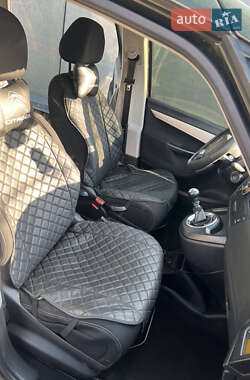 Микровэн Citroen C4 Picasso 2010 в 