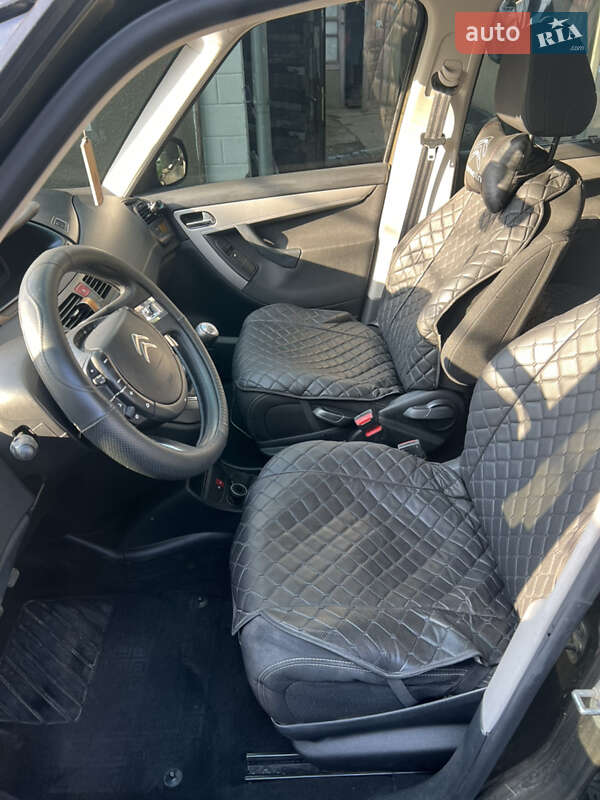 Микровэн Citroen C4 Picasso 2010 в Подольске фото 25 Микровэн Citroen C4 Picasso 2010 в Подольске