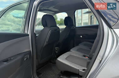 Микровэн Citroen C4 Picasso 2016 в 