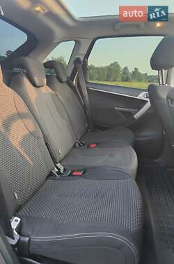 Микровэн Citroen C4 Picasso 2011 в 