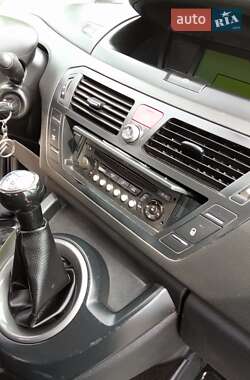 Минивэн Citroen C4 Picasso 2009 в 