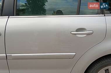 Микровэн Citroen C4 Picasso 2010 в 
