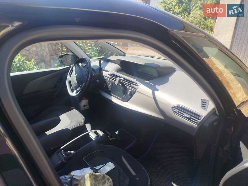 Микровэн Citroen C4 Picasso 2016 в Дубно