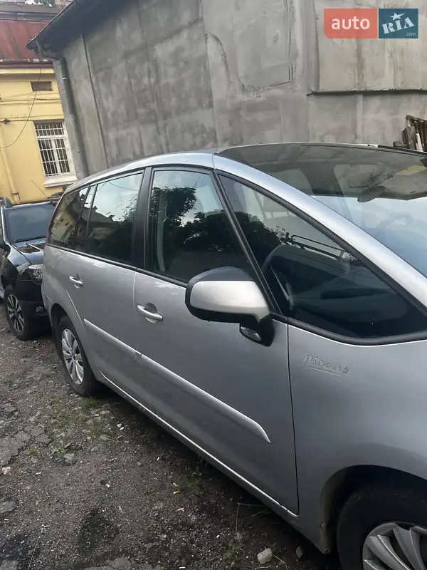 Citroen C4 Picasso 2006 VIN VF7UARHJH45023416 фото оголошення 17 з 52