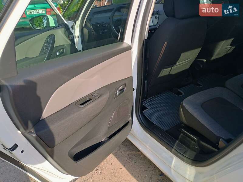 Микровэн Citroen C4 Picasso 2013 в Каневе
