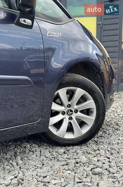 Микровэн Citroen C4 Picasso 2013 в 
