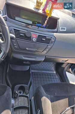 Микровэн Citroen C4 Picasso 2009 в 