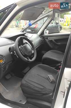 Микровэн Citroen C4 Picasso 2010 в 