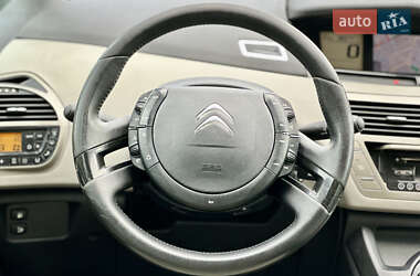 Микровэн Citroen C4 Picasso 2011 в 