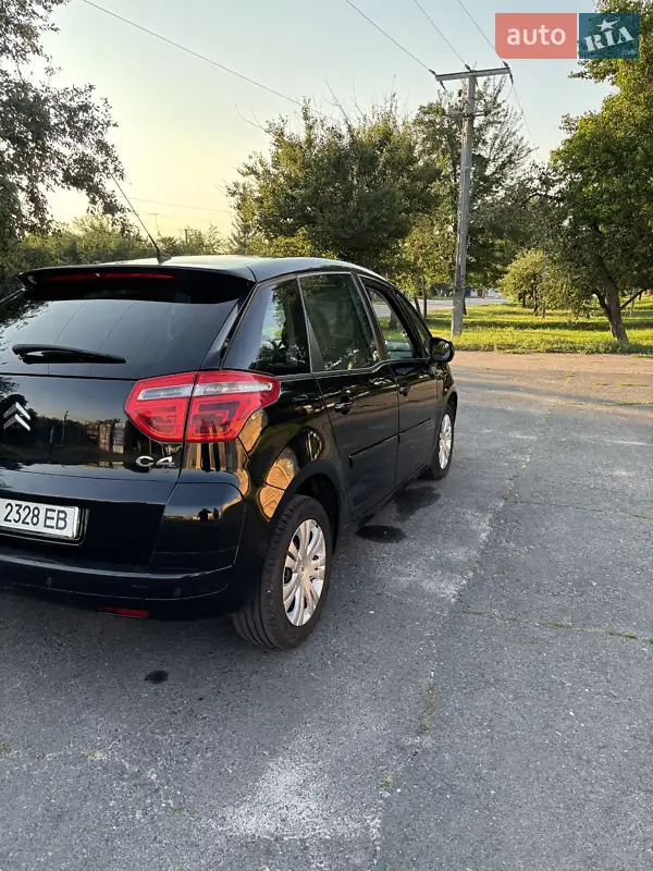 Citroen C4 Picasso 2010 VIN VF7UD9HZHAJ803763 фото оголошення 23 з 58