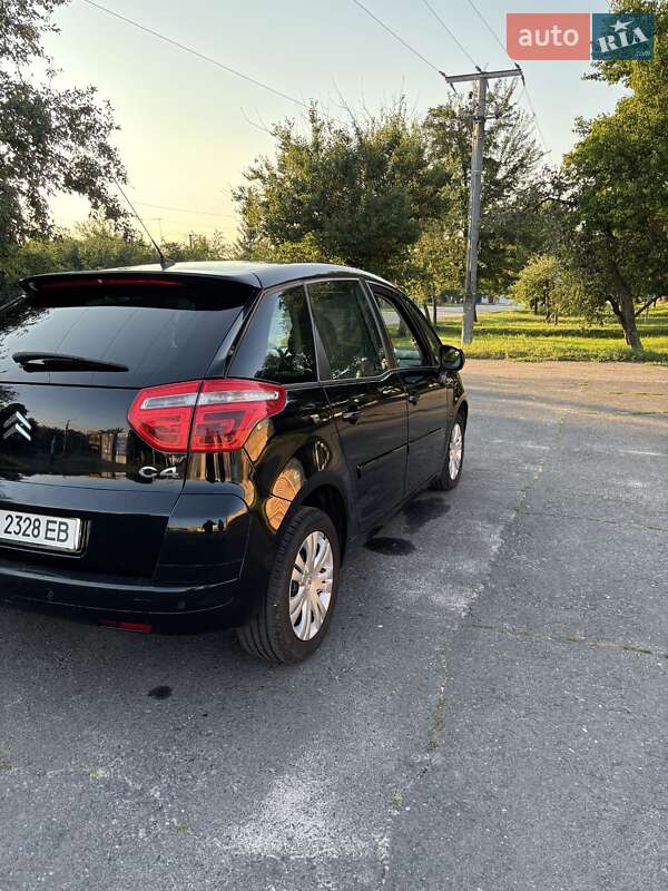 Микровэн Citroen C4 Picasso 2010 в Гадяче