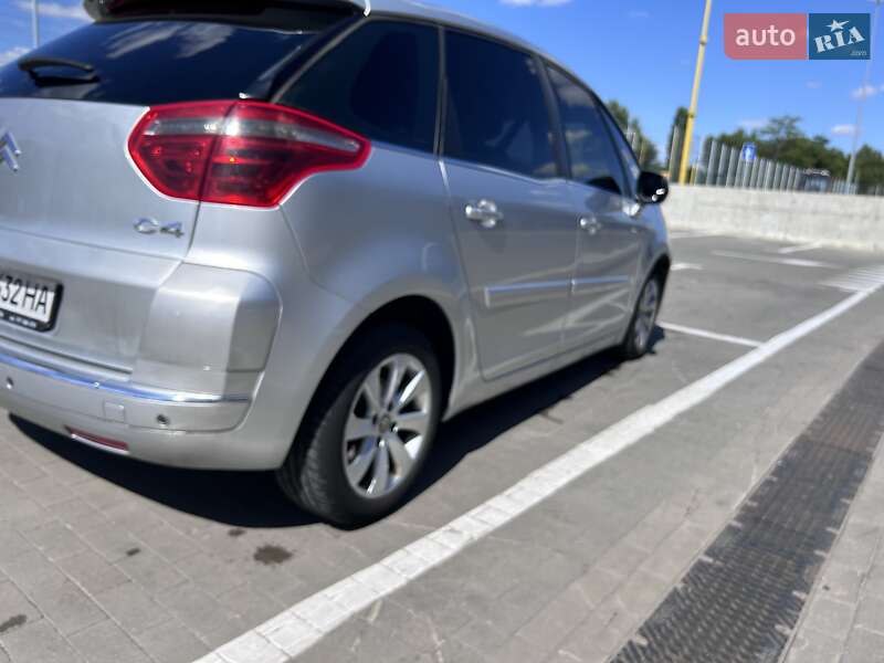 Микровэн Citroen C4 Picasso 2010 в Первомайске