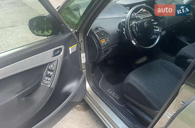 Микровэн Citroen C4 Picasso 2011 в 