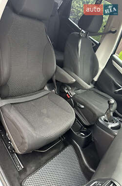 Микровэн Citroen C4 Picasso 2010 в 