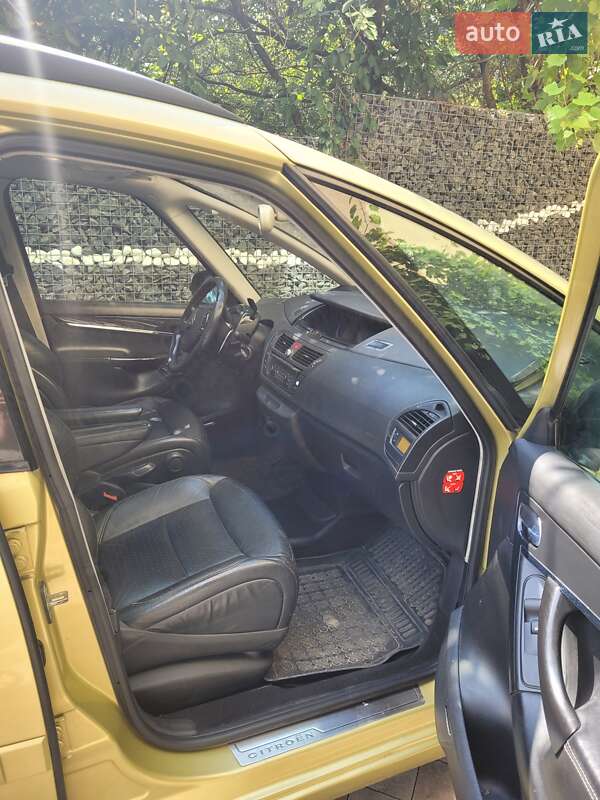 Минивэн Citroen C4 Picasso 2007 в Хмельницком фото 12 Минивэн Citroen C4 Picasso 2007 в Хмельницком