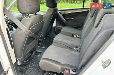 Мікровен Citroen C4 Picasso 2013 в 