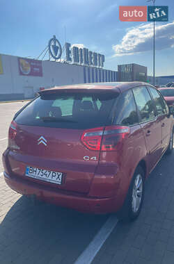 Микровэн Citroen C4 Picasso 2009 в 