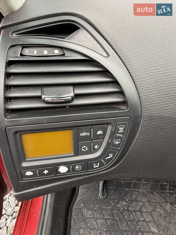 Микровэн Citroen C4 Picasso 2010 в Виннице фото 14 Микровэн Citroen C4 Picasso 2010 в Виннице