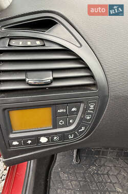 Микровэн Citroen C4 Picasso 2010 в 